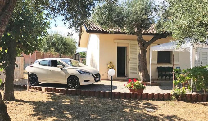 Casa in campagna a tre chilometri dal mare con parcheggio privato