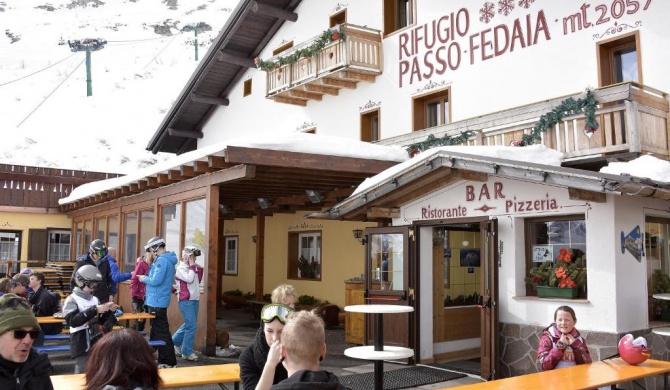 Rifugio Fedaia