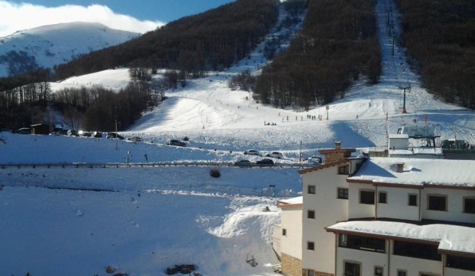 Monolocale Residence Paradiso Aremogna a due passi dagli impianti sciistici