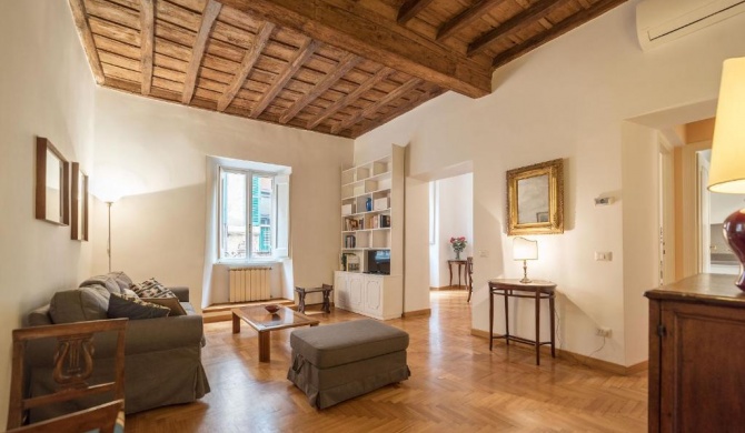 A peaceful retreat 2 minutes from Piazza Navona - FromHometoRome