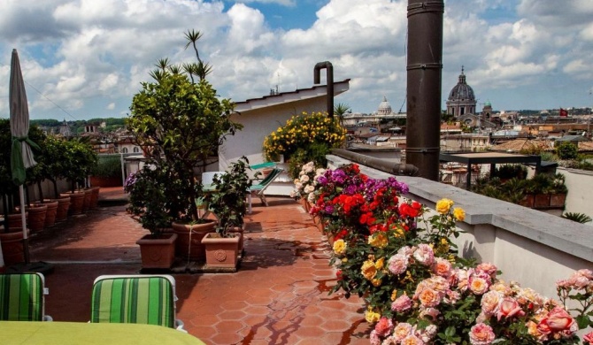 Apartment Spanish Steps with panoramic roof-terrace