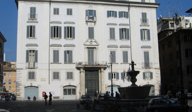 Appartamento Piazza Farnese