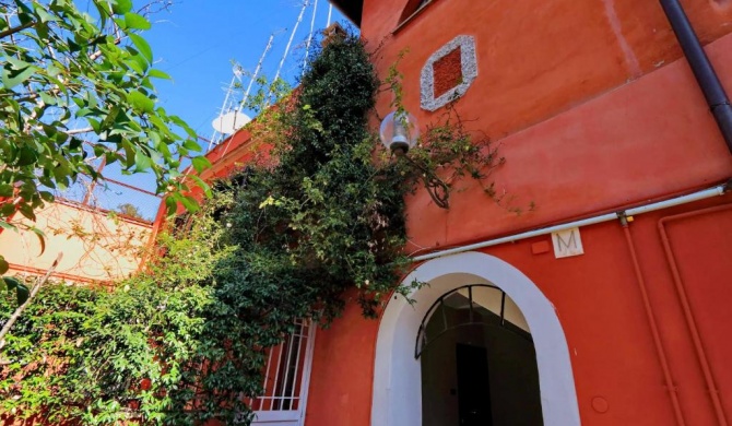 Art Deco Terrace Apartment