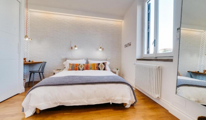 Beautiful designer flat close to Pantheon