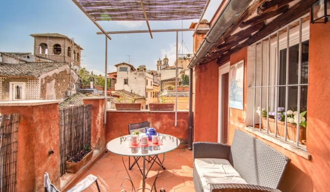 Cozy Attic with terrace in Piazza Del Fico/Navona