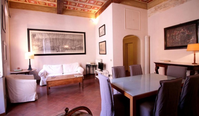 Family 2BR Apartment in Via Giulia