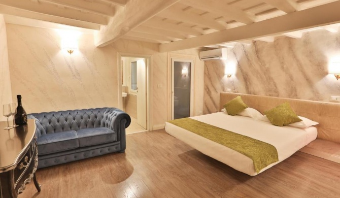 Grottini Luxury Suites ~ Pantheon