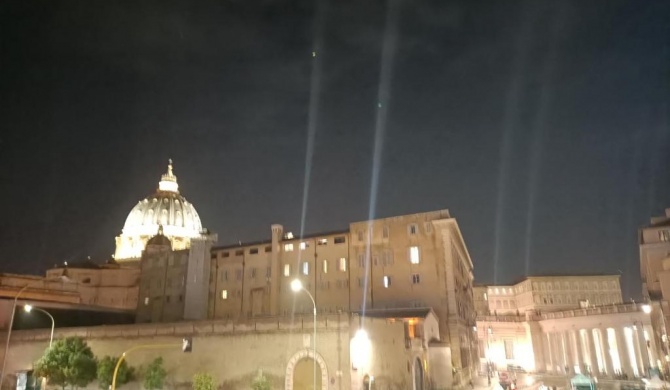 Le Colonne Di San Pietro