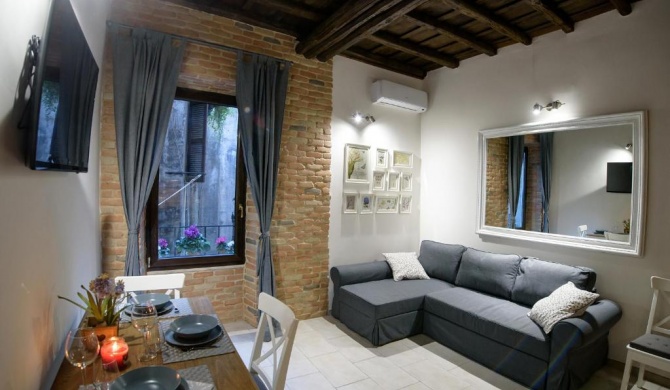 NEW NAVONA ELEGANT APARTMENT