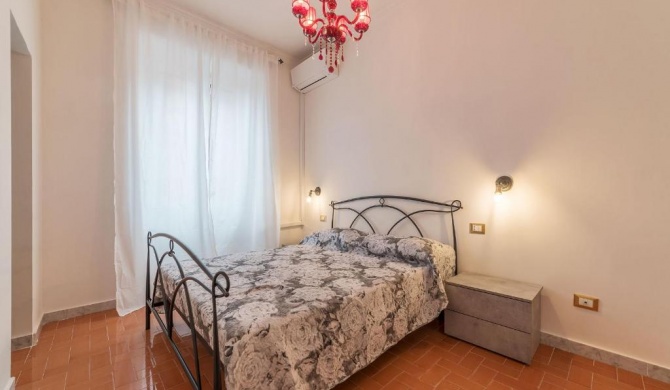 Piramide & Testaccio Design Flat