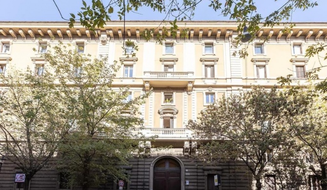 Prestigious Appartament Piazza Cavour