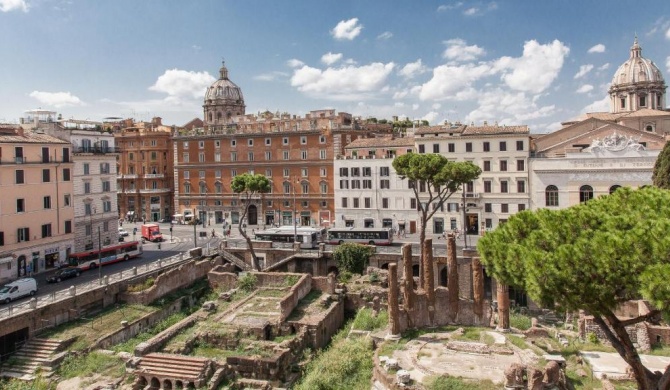 Rental In Rome Ancient View