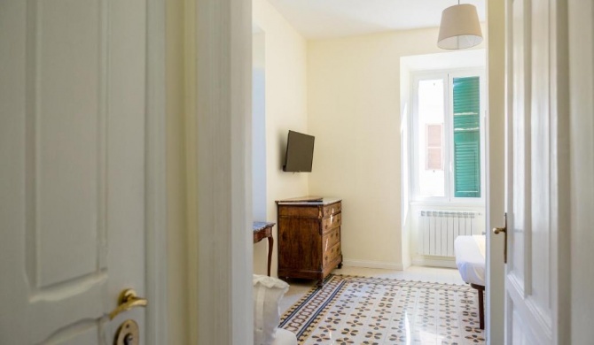 RomAntica Family Apartment near San Giovanni